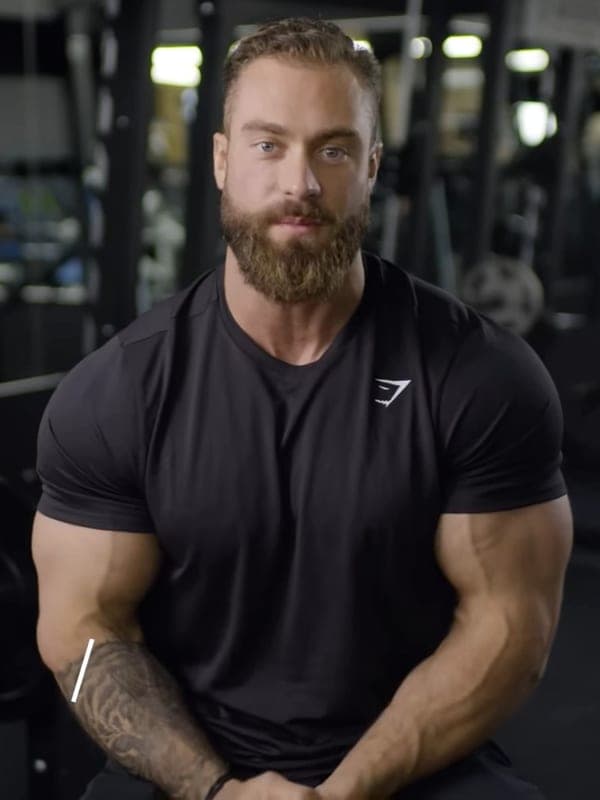 Chris Bumstead em competição